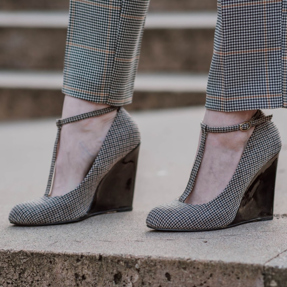 Bakers T-Strap Black and Brown Wedge Heels / Shoes with Tiny Houndstooth Pattern